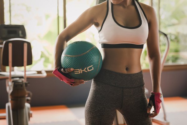 Strength Training at Home: 7 Full Body Medicine Ball Workouts