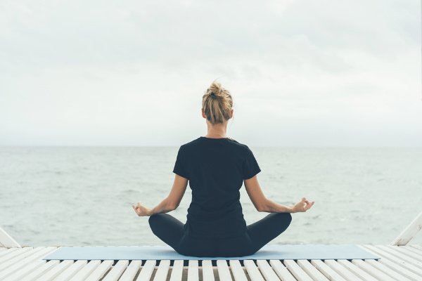 Meditation for Beginners: 9 Tips and Guided Meditations