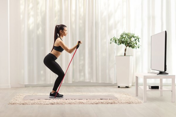 6 Full-Body At Home Resistance Training Workouts for Women