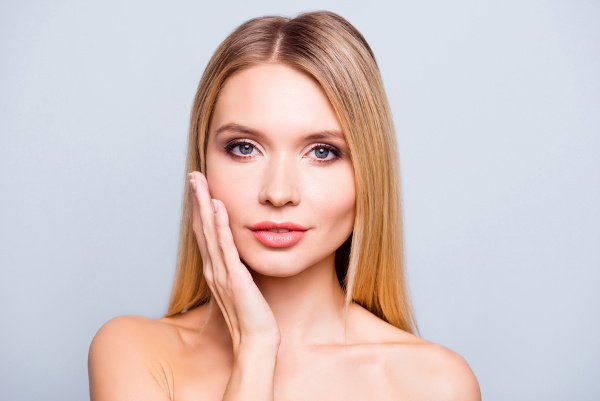 Collagen Peptides 101: Benefits, Side Effects, and Recipes We Love